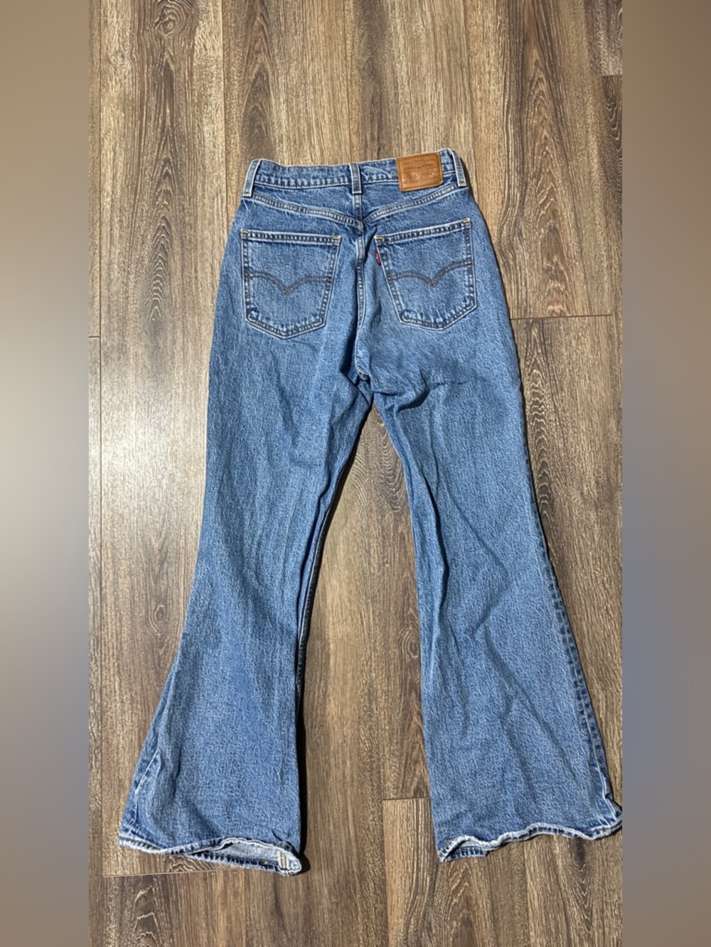 Levi's 70’s High Flared Jeans